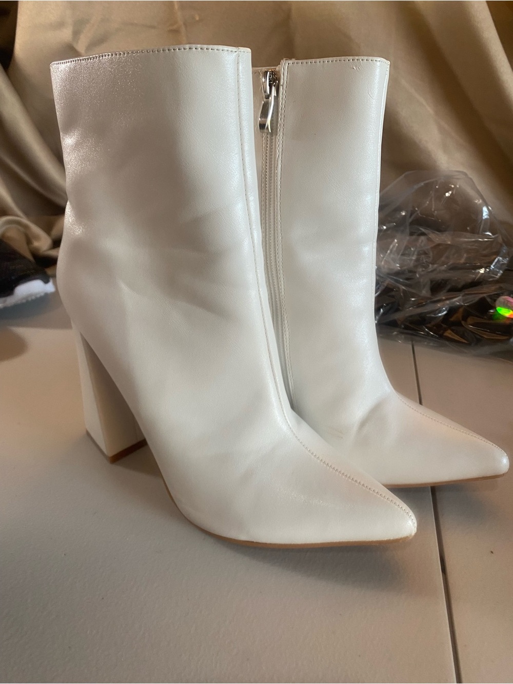 Boohoo Cream Pointed Toe Block Heel Ankle Boots